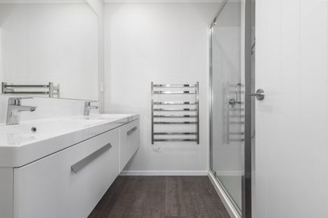 Photo of property in 3a Koreke Close, Kenepuru, 5022