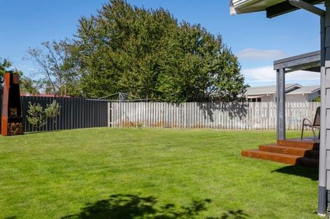 Photo of property in 76 Richmond Avenue, Richmond Heights, Taupo, 3330