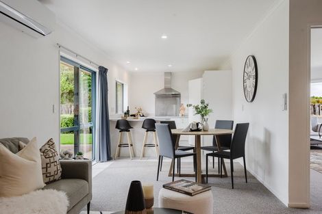 Photo of property in 29 Somerton Drive, Huntington, Hamilton, 3210