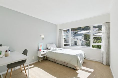 Photo of property in Newman Court Apartments, 2 Newman Terrace, Thorndon, Wellington, 6011