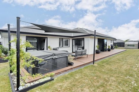 Photo of property in 65 Macphail Avenue, Rangiora, 7400