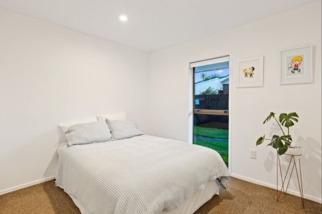 Photo of property in 3/4 Beach Road, Orewa, 0931