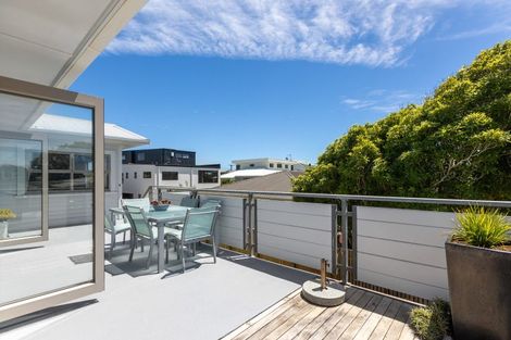 Photo of property in 19a Beach Street, Fitzroy, New Plymouth, 4312