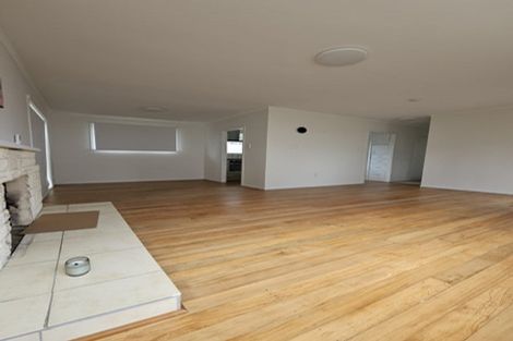 Photo of property in 42 Lyttelton Avenue, Forrest Hill, Auckland, 0620