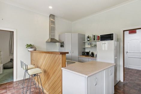Photo of property in 150 Russell Terrace, Berhampore, Wellington, 6023