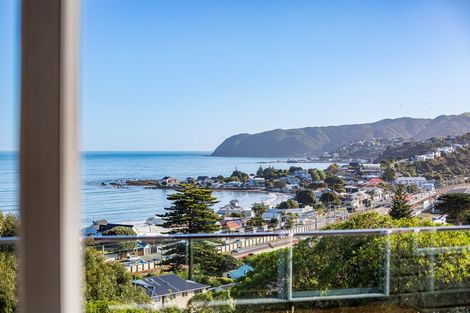 Photo of property in 30 Taupo Crescent, Plimmerton, Porirua, 5026