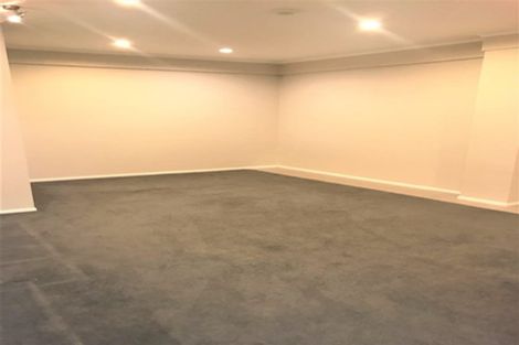 Photo of property in 19 Hartley Terrace, Massey, Auckland, 0614