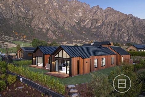 Photo of property in 8 Stockyard Lane, Jacks Point, Queenstown, 9371