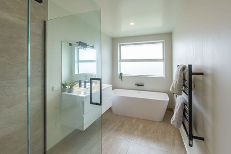 Photo of property in 49 Fairbairn Road, Rolleston, 7614