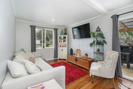 Photo of property in 52 South Highway East, Whitianga, 3510