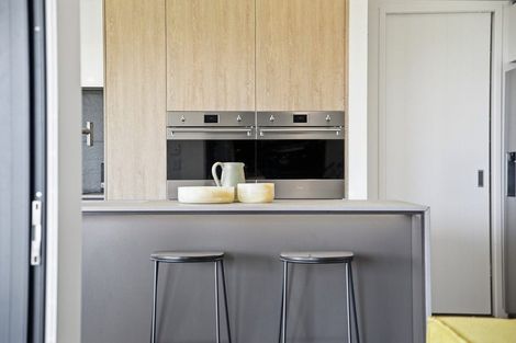 Photo of property in 1 Waimanu Lane, Bethlehem, Tauranga, 3110