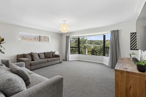Photo of property in 71 Leeward Drive, Whitby, Porirua, 5024