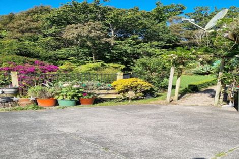 Photo of property in 84 Butterworth Drive, Glendene, Auckland, 0602
