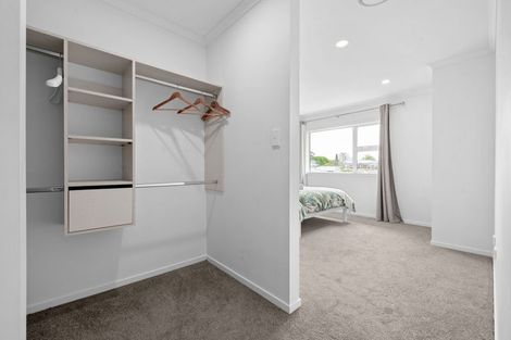 Photo of property in 1/7 Tudor Crescent, Chedworth, Hamilton, 3210