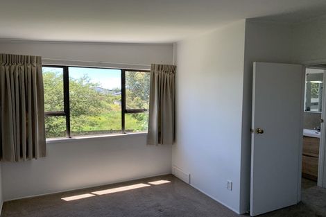 Photo of property in 1/15 Fairfax Avenue, Northcote, Auckland, 0627