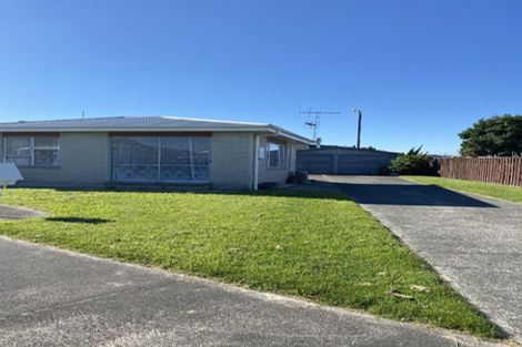 Photo of property in 26 Oxford Street, Taradale, Napier, 4112