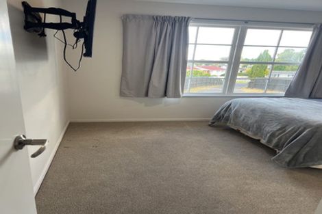 Photo of property in 50a Weldene Avenue, Glenfield, Auckland, 0629