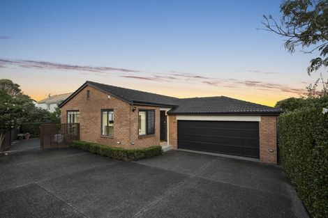 Photo of property in 4 Argyle Terrace, Milford, Auckland, 0620