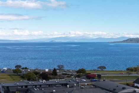 Photo of property in 112 Roberts Street, Taupo, 3330