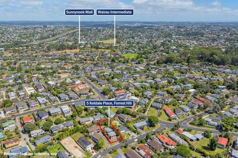 Photo of property in 2/5 Keldale Place, Forrest Hill, Auckland, 0620