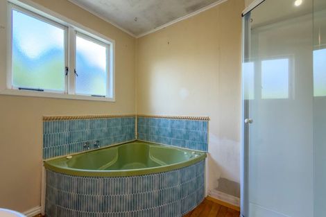 Photo of property in 16 Puriri Valley Road, Puriri, Thames, 3578
