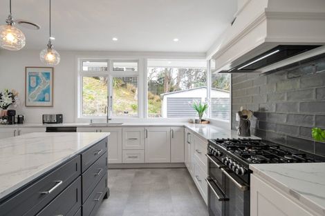 Photo of property in 93 Jubilee Road, Khandallah, Wellington, 6035