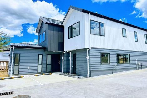 Photo of property in 7/2a Mantra Road, Massey, Auckland, 0614