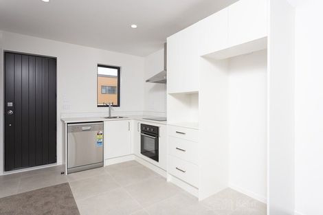 Photo of property in 25 Raupeti Lane, Henderson, 0612