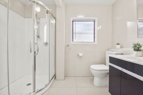 Photo of property in 12 Everard Avenue, Army Bay, Whangaparaoa, 0930