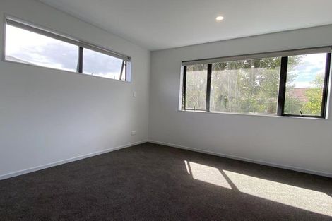 Photo of property in 24c Eban Avenue, Hillcrest, Auckland, 0627