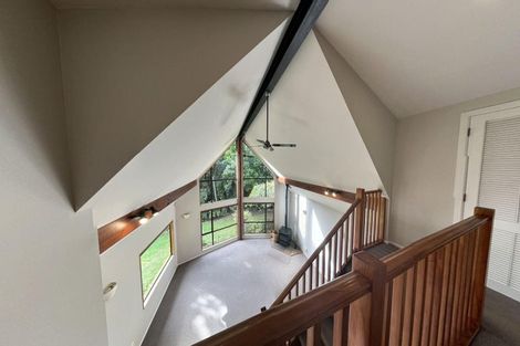 Photo of property in 24 Manu Grove, Waikanae, 5036