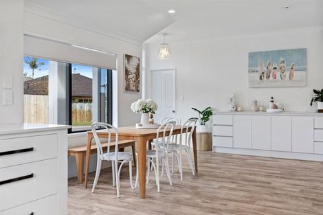 Photo of property in 27 Seychelles Drive, Papamoa Beach, Papamoa, 3118