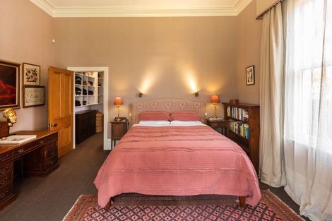 Photo of property in 42 Holly Road, St Albans, Christchurch, 8014