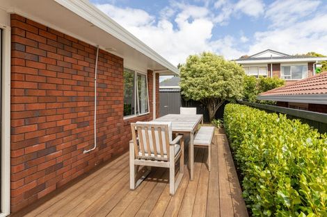 Photo of property in 1a Compass Place, Te Atatu Peninsula, Auckland, 0610