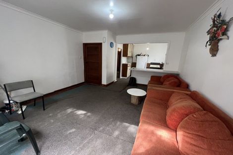 Photo of property in 16 Larsen Court, Roslyn, Palmerston North, 4414