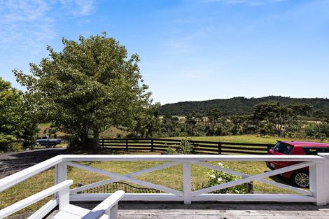 Photo of property in 380 Kaipara Coast Highway, Helensville, Kaukapakapa, 0871