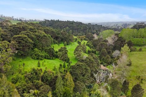 Photo of property in 44 Sandstone Road, Whitford, Manurewa, 2576