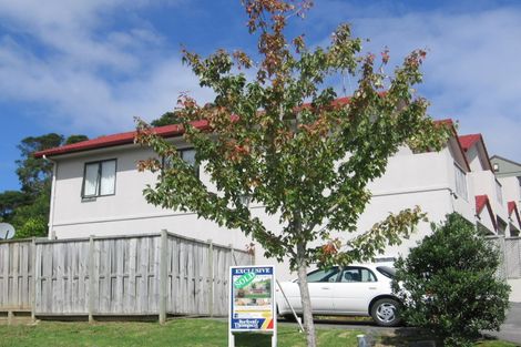 Photo of property in 10/42 Fields Parade, Oteha, Auckland, 0632