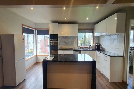 Photo of property in 188 Avonhead Road, Avonhead, Christchurch, 8042