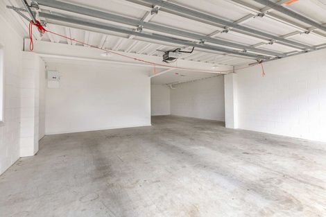 Photo of property in 22 Cobbe Place, Pomare, Rotorua, 3015