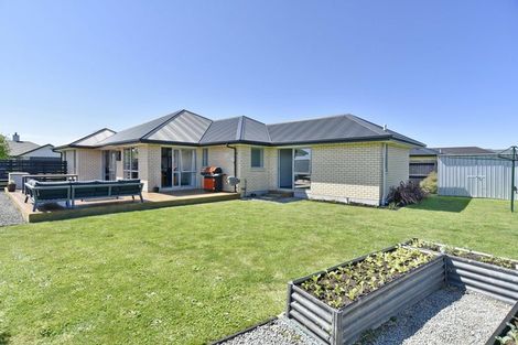 Photo of property in 6 Fearne Drive, Woodend, 7610