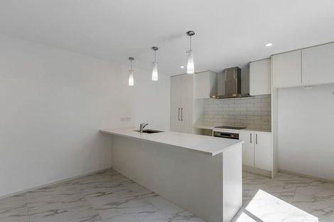 Photo of property in 47b Lynwood Road, New Lynn, Auckland, 0600