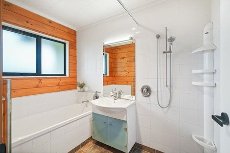 Photo of property in 295 Turuturu Road, Hawera, 4674