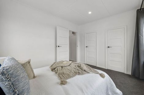 Photo of property in 58 Wrantage Street, Westown, New Plymouth, 4310