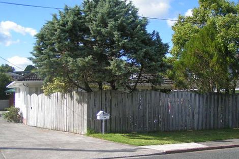 Photo of property in 1/9 Merriefield Avenue, Forrest Hill, Auckland, 0620