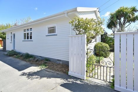 Photo of property in 52 Malcolm Avenue, Beckenham, Christchurch, 8023