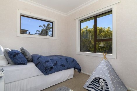 Photo of property in 207 Ngatai Road, Otumoetai, Tauranga, 3110