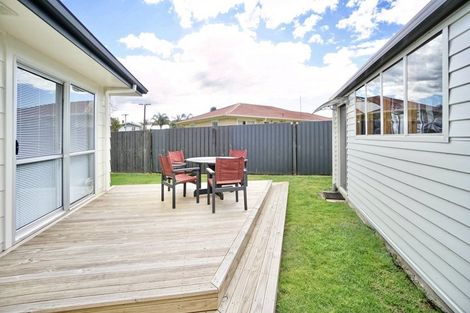 Photo of property in 2 Killarney Street, Te Puke, 3119