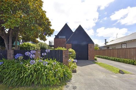 Photo of property in 1/88 Abberley Crescent, St Albans, Christchurch, 8014