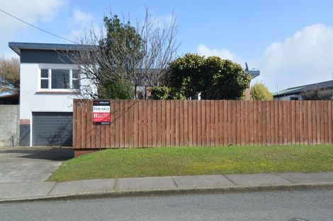 Photo of property in 19 Severn Street, Clifton, Invercargill, 9812